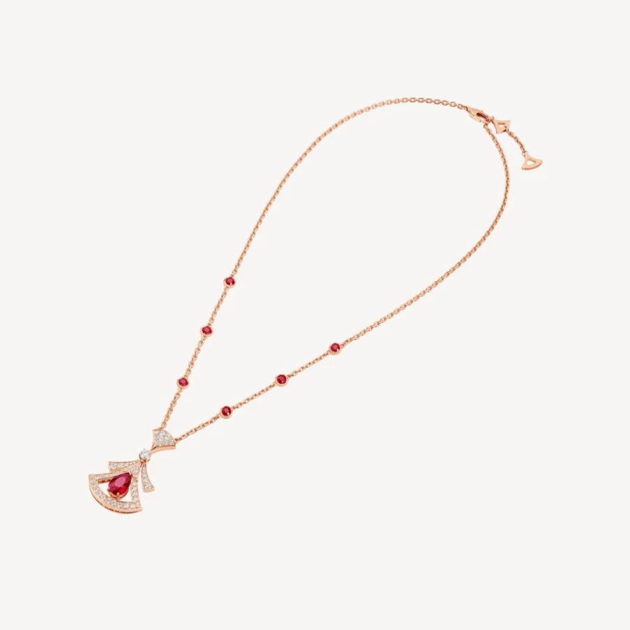 BVLGARI Divas' Dream Necklace in Red | Luxurious Heart Pendant Collar